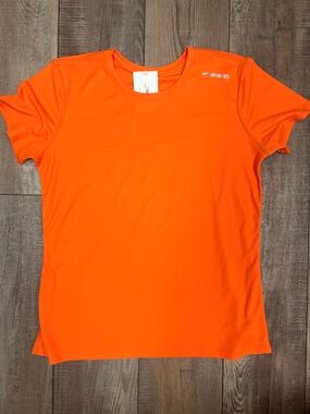 Brooks Women’s  Short Sleeve Shirt in Vibrant Orange